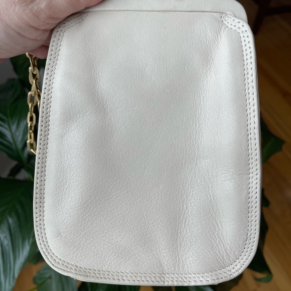 Liz Claiborne ivory cream leather bag with gold chain formal date night office - Picture 14 of 16